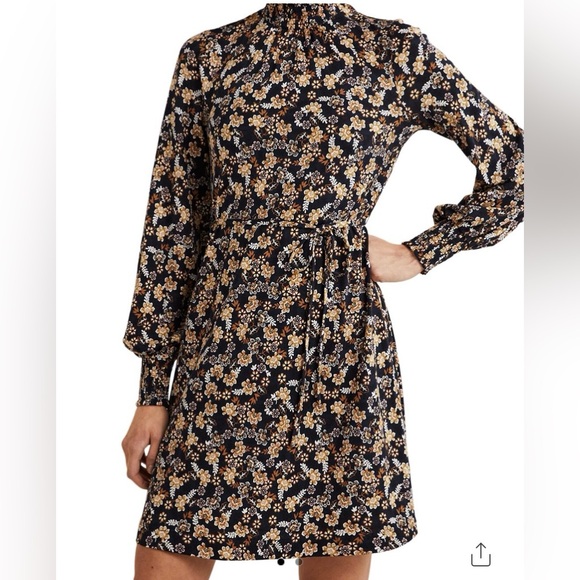 Perfect fall dress - Picture 1 of 2